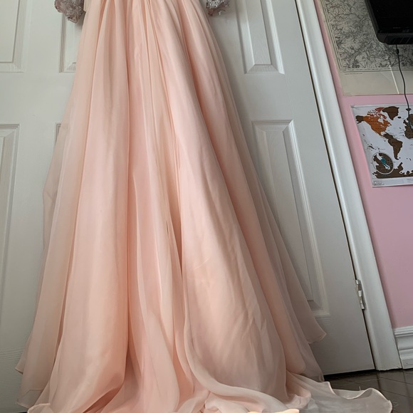 Stunning Peach Dress - Picture 7 of 9